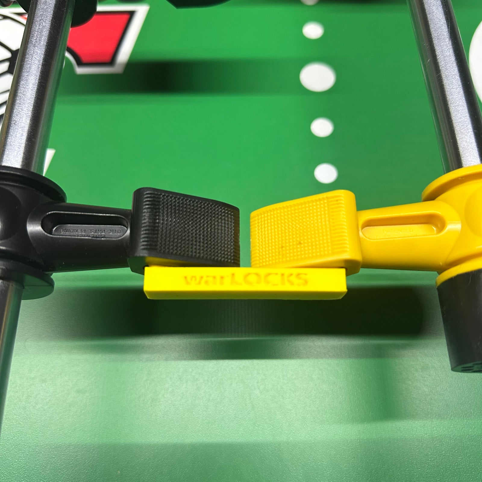 WarLocks (Goalie Wars locking clips) 2-pack